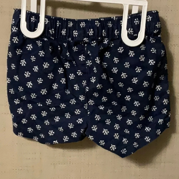 Old Navy - Picture 2 of 6